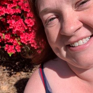 Meet your Posher, Kendra